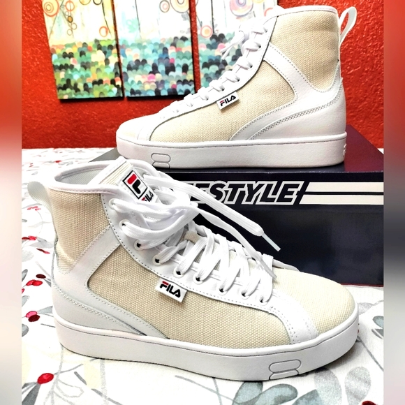 FILA Madina Gardenia & Turtledove Shoes Woman fila Size 8, NEW - Picture 1 of 9